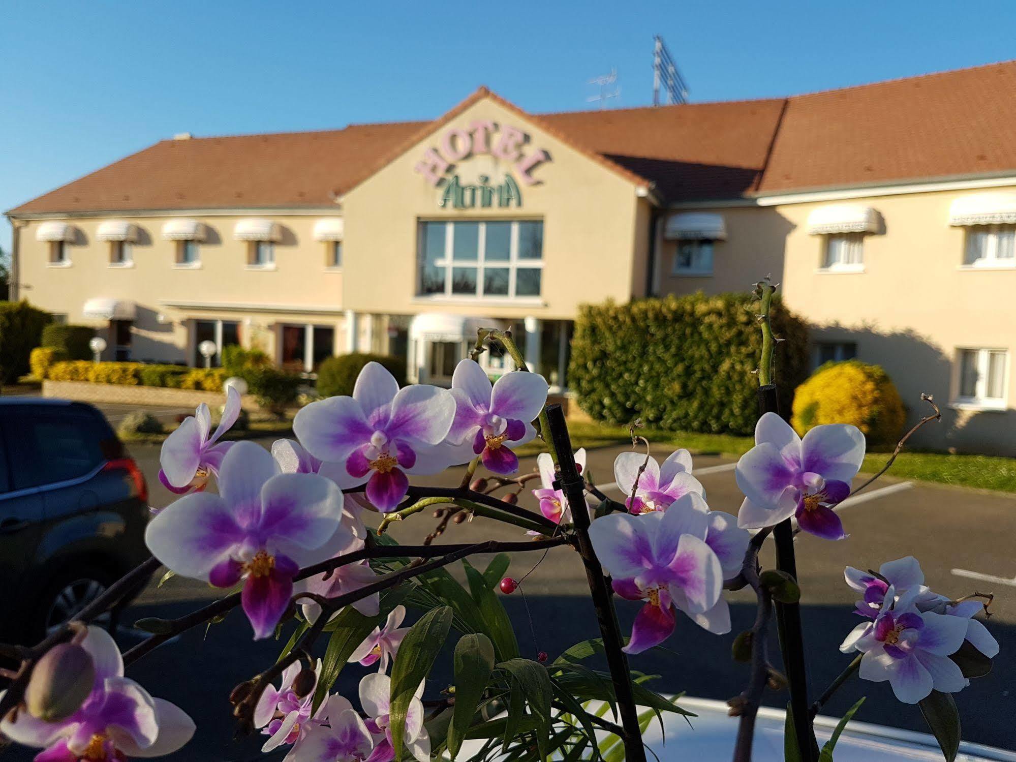 Hotel Altina Pacy-sur-Eure Exterior foto