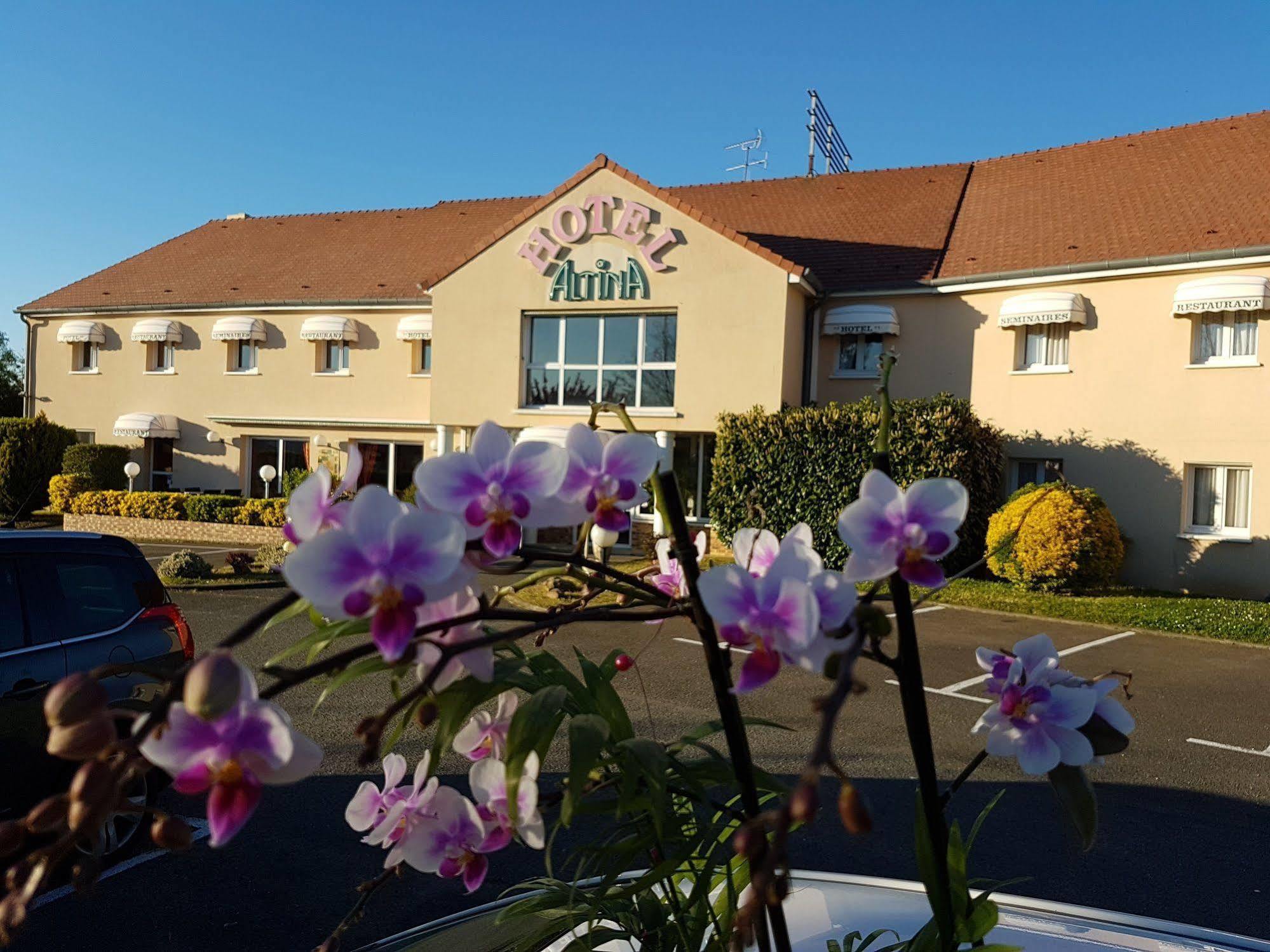 Hotel Altina Pacy-sur-Eure Exterior foto